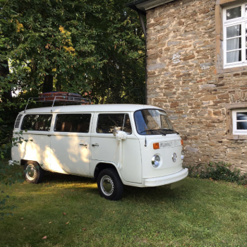 Hochzeitsbulli VW T2 Bulli Mieten in komplett Weiss in Münsterland in 48624 Schöppingen