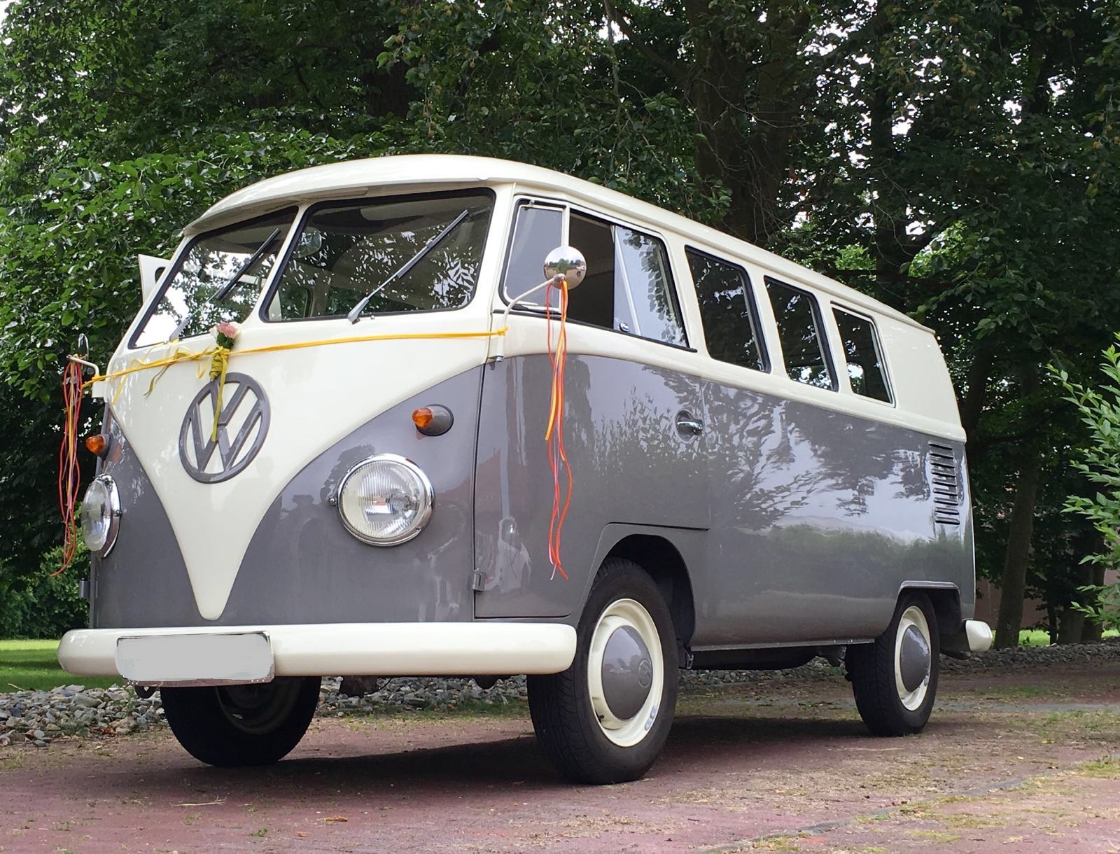 Volkswagen T1 bulli Hochzeitsauto hippie bus Volkswagen T1 bulli Hochzeitsauto hippie bus
